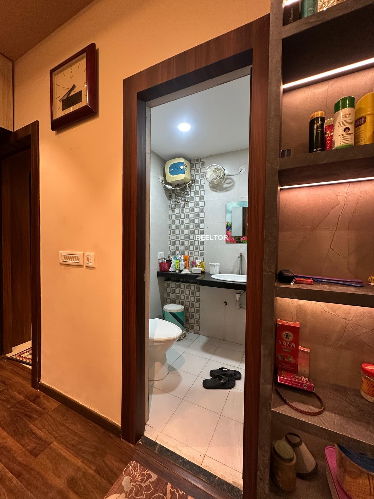 Flat For Rent In Chhalah Rajgarh