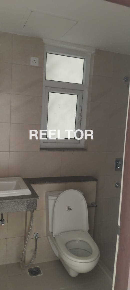 Image of Urgent For Sale: 1 BHK Flat in Chirnotiya