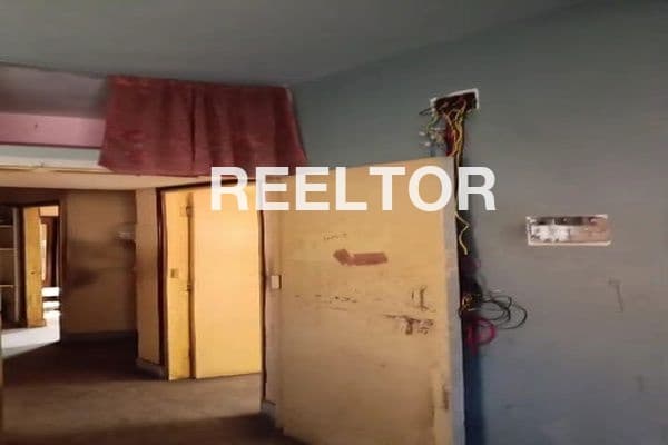 Flat For Rent In Maharajaganj Namkhana