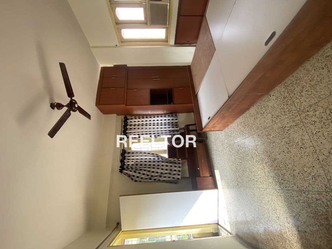 Image of 2 BHK Flat in the Heart of Sector 48, Faridabad