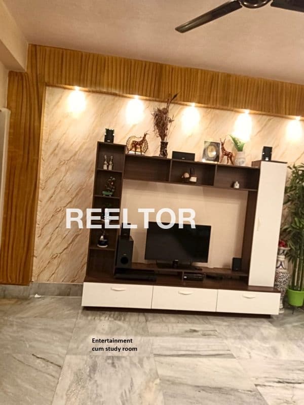 Image of Well Lit 3rd Floor 1 BHK Flat in Bahi, Chamba