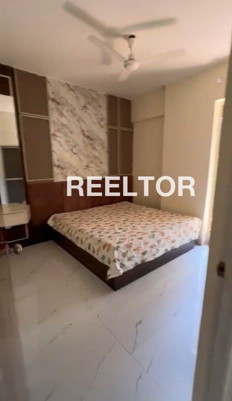 Image of Bright 4th Floor 1 BHK Flat in Goru, Shimla