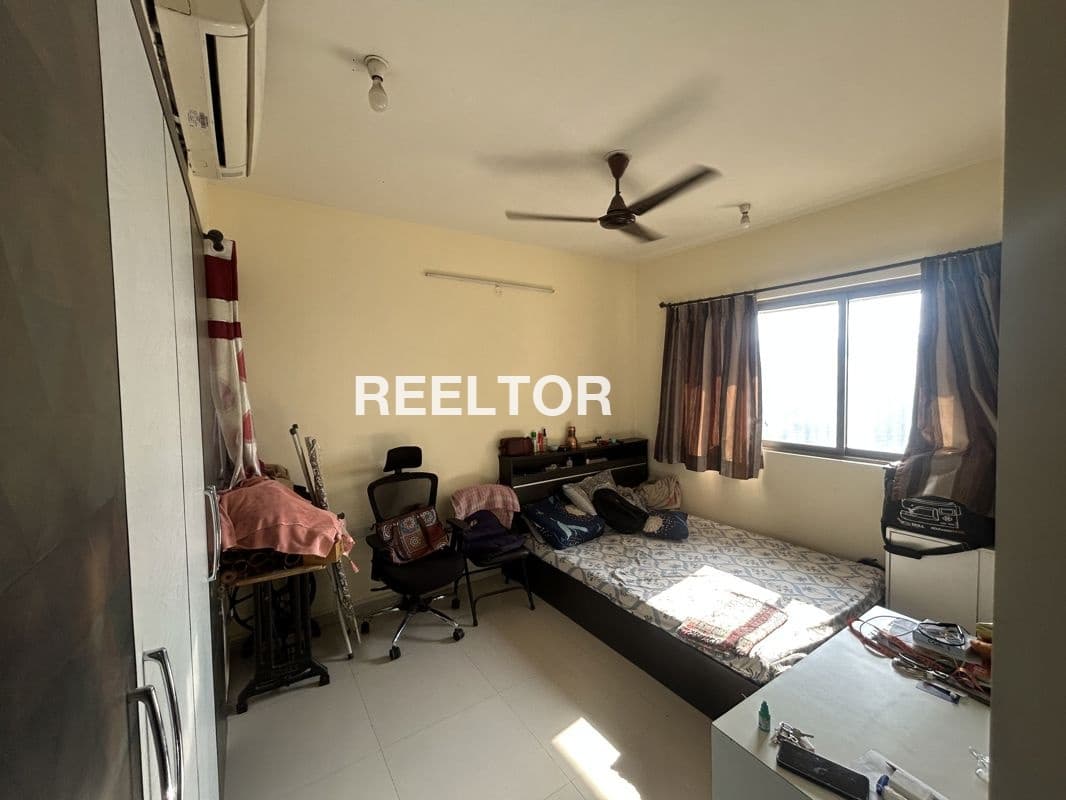 Flat For Sale In Bandala Nau Zira