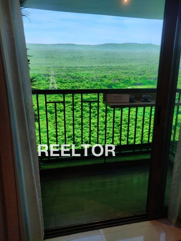 Image of Prime Location 1 BHK Flat in Karnu Gharat, Rampur