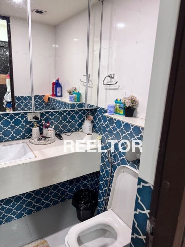 Flat For Sale In Parrey Mohalla Bandipora