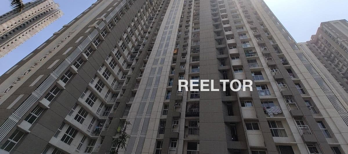 Image of Reasonably Priced 2 BHK Flat in Sahdev Marg