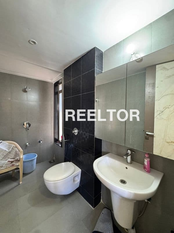 Flat For Rent In Amloda Shahpura