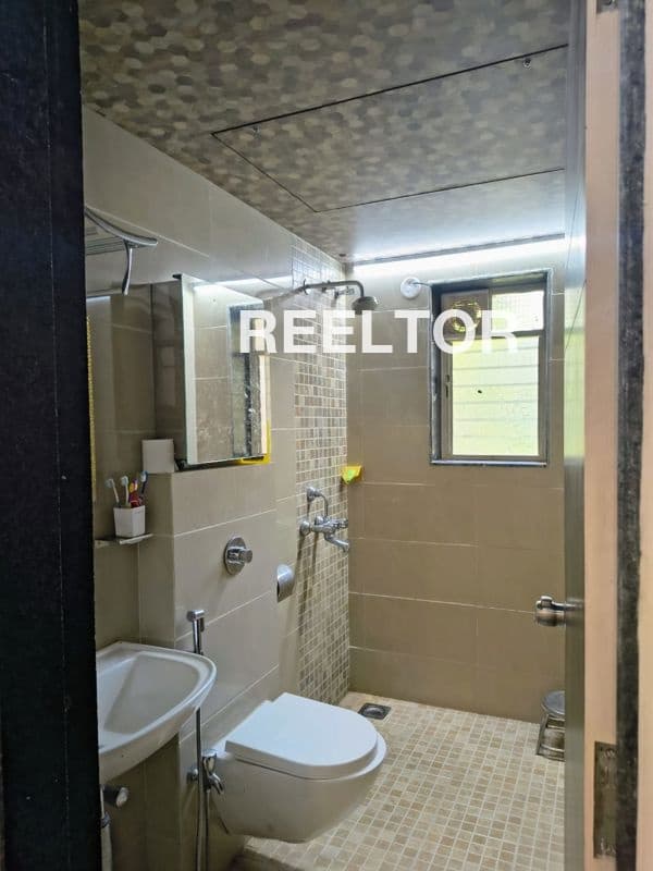 Image of Reasonably Priced 1 BHK Flat in Vikas Puri Sector M