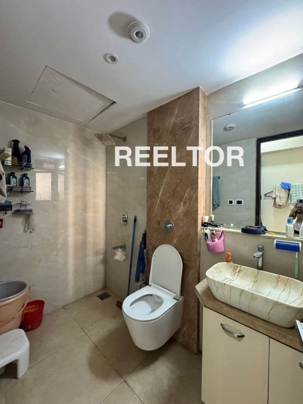 Image of Ready to Move 2 BHK Flat for Rent in Mishra Apartments For Rent