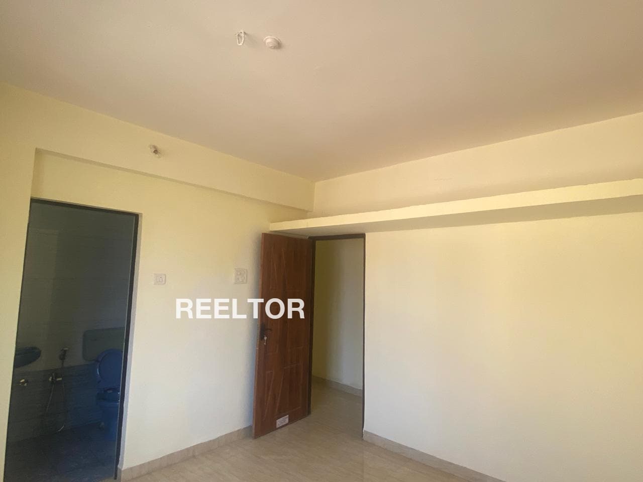 Image of Prime 2nd Floor 2 BHK Flat in Shanti Niketan Sector 2