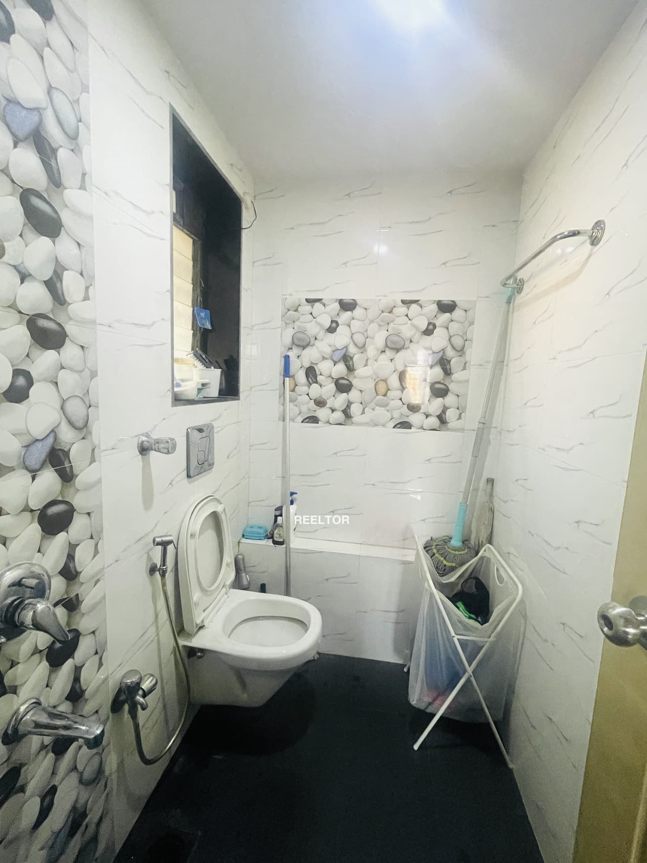 Image of Prime Location 1 BHK Flat in Vonthichal Colony, Kasaragod