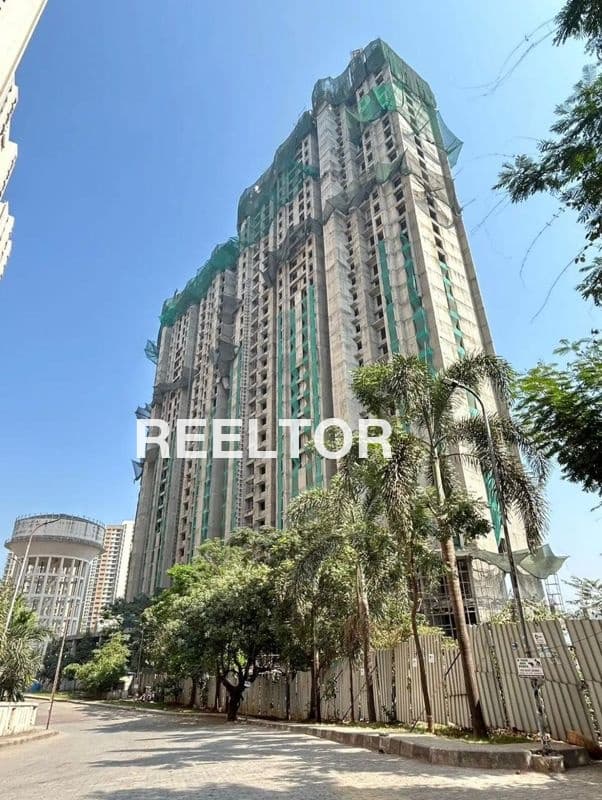 Image of 2 BHK 4th Floor Flat for Sale in Palsana Road