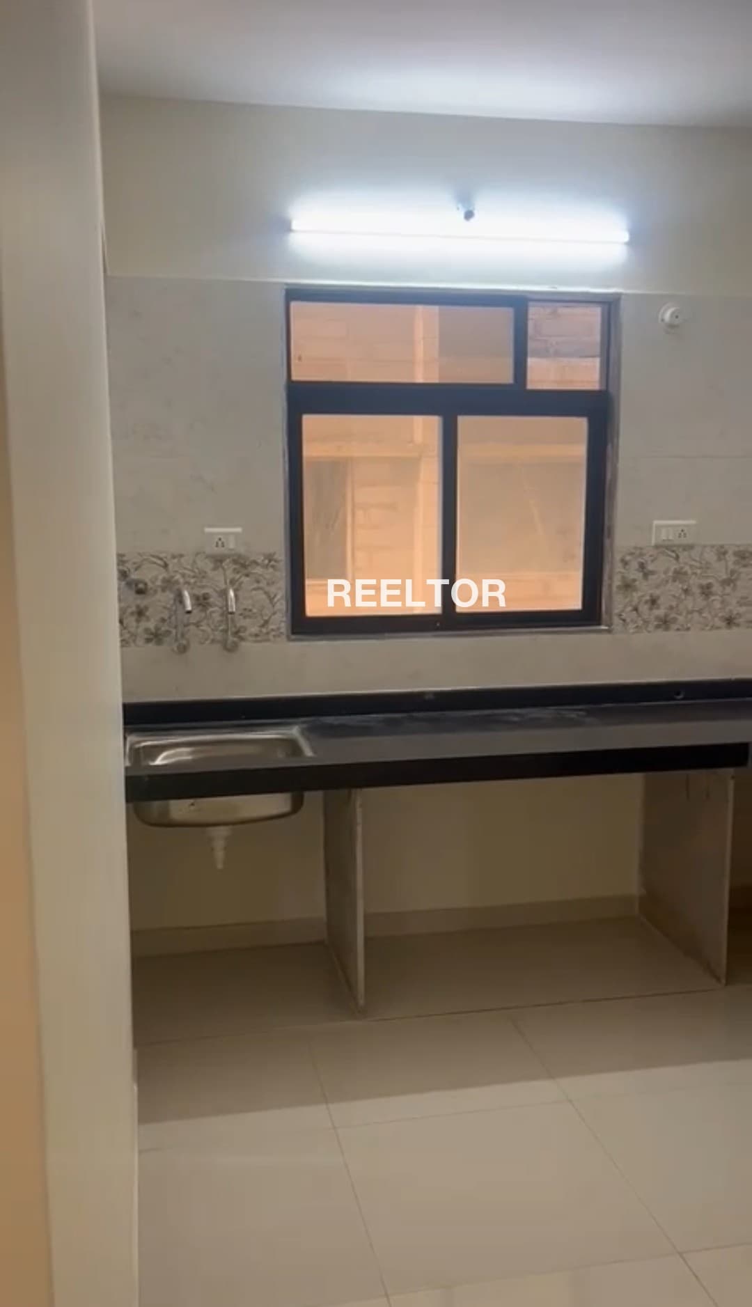 Flat For Sale In Konchigeri Shirahattiu