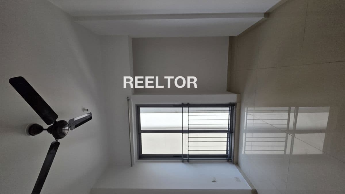 Flat For Rent In New Friends Colony Defence Colony