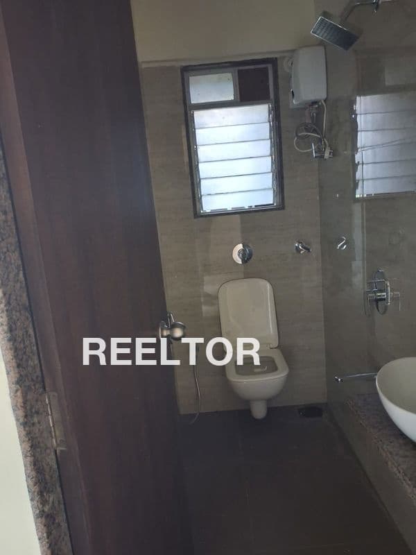 Flat For Rent In Azad Market Huzur