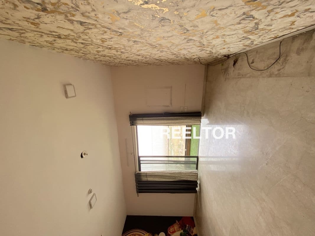 Flat For Sale In Piludra Mahesana