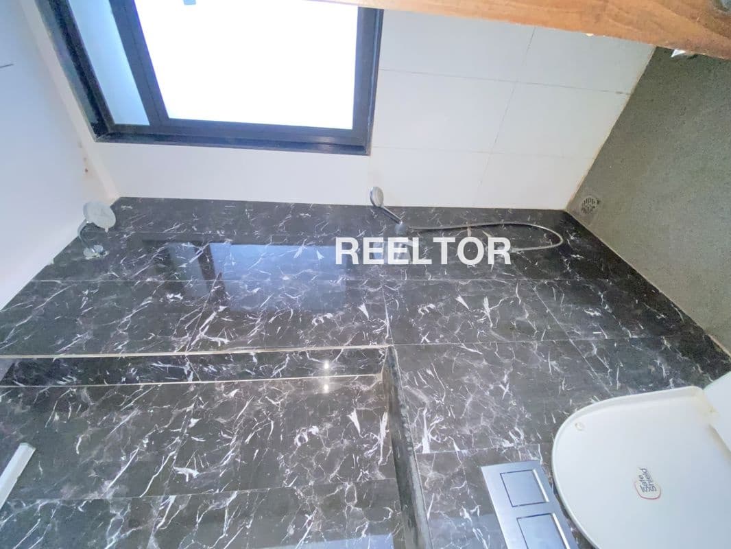 Image of South-Facing 1 BHK Flat for Sale in Vadli