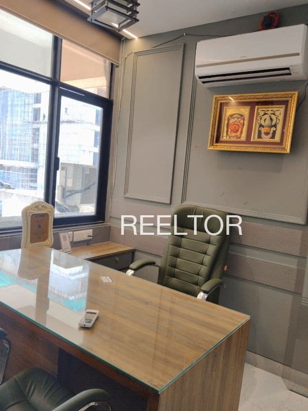 Office Space For Rent In Meena Theekri Bamanwas