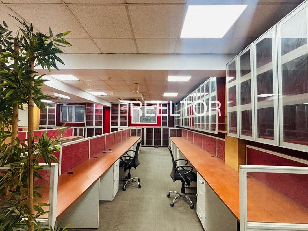 Office Space For Sale In Bandakpur Damoh