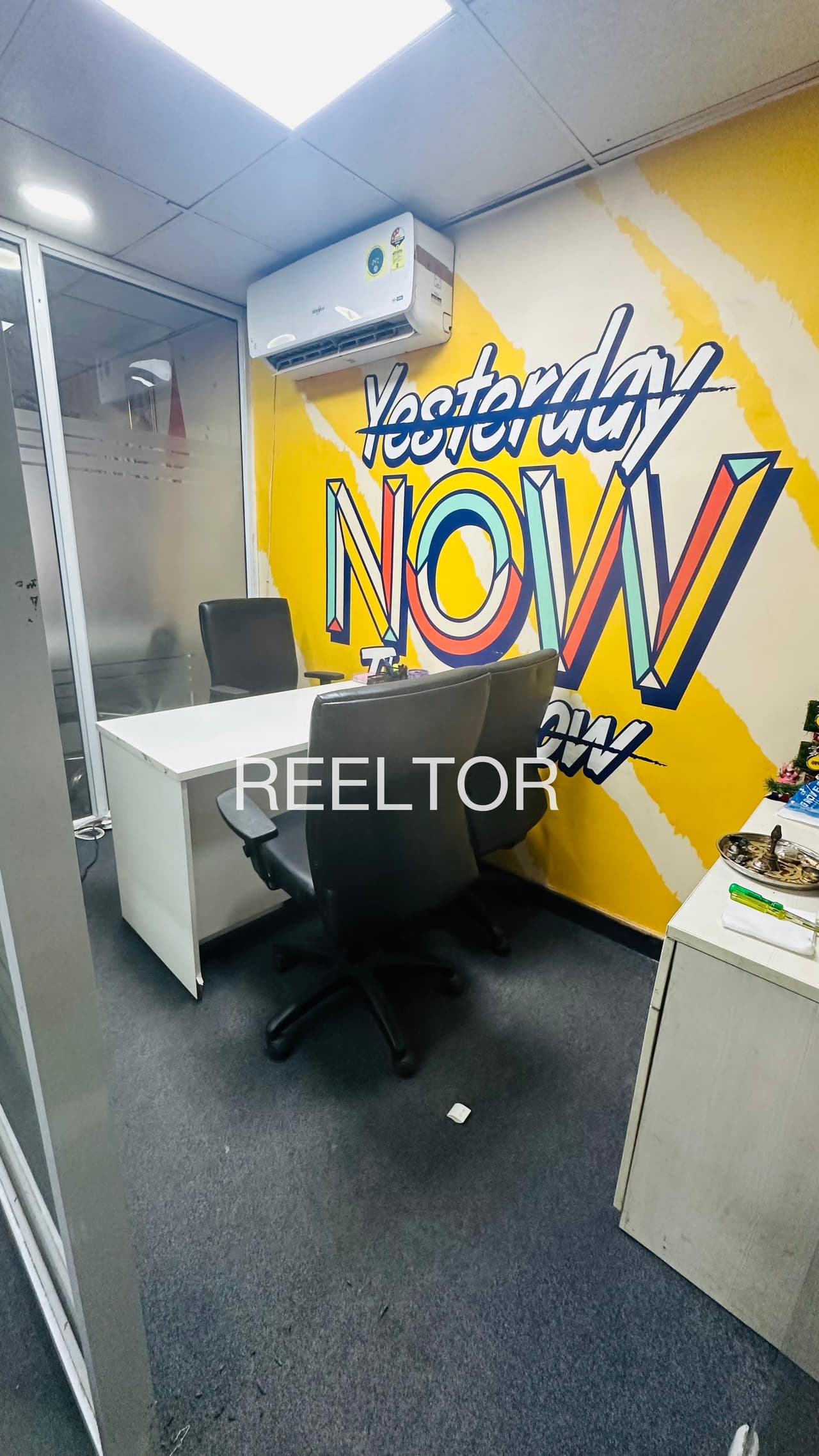 Office Space For Rent In Pahari Tikamgarh