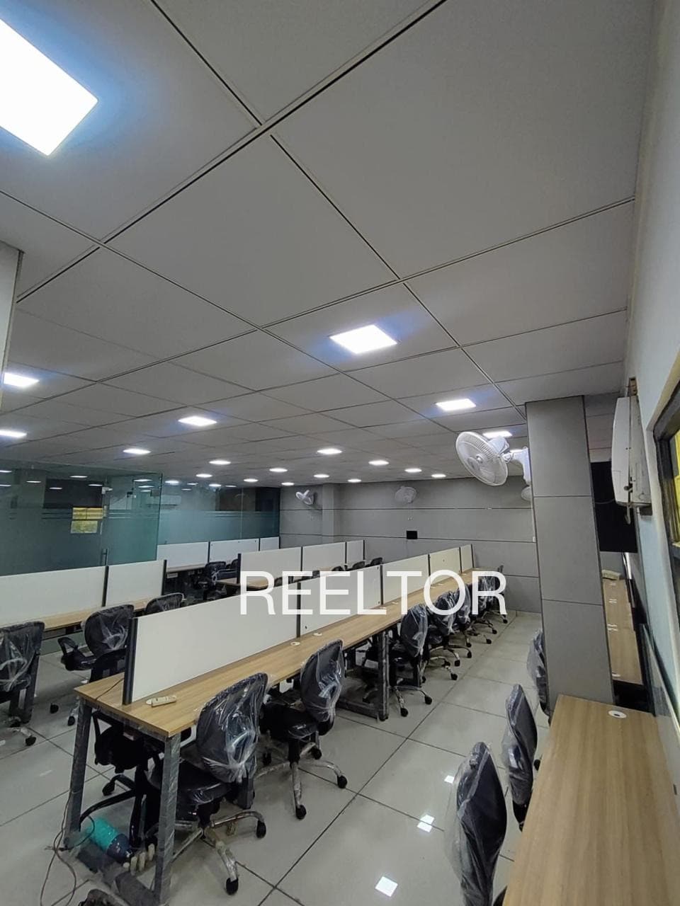 Office Space For Sale In Khatiya Gondiya