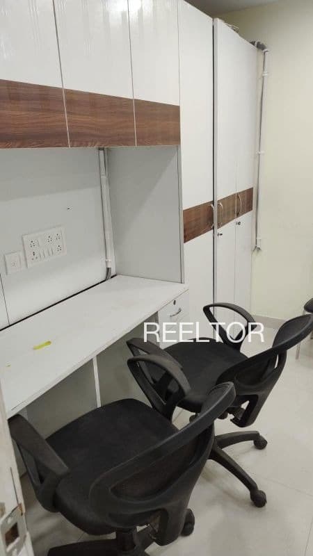 Office Space For Rent In Usikheda Ka Tola Sadak Arjuni