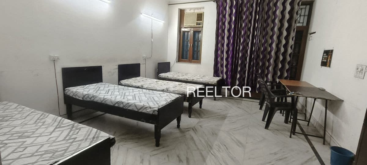 Pg For Sale In Burai Mirzapur