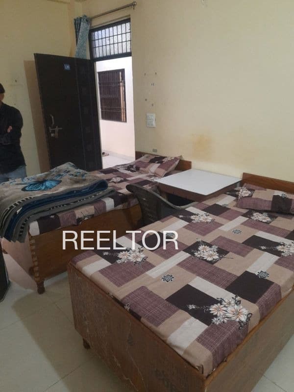 Pg For Sale In Sooriyanur Mettur