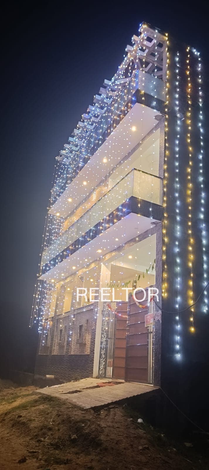 Pg For Sale In Lokharpur Pichhore