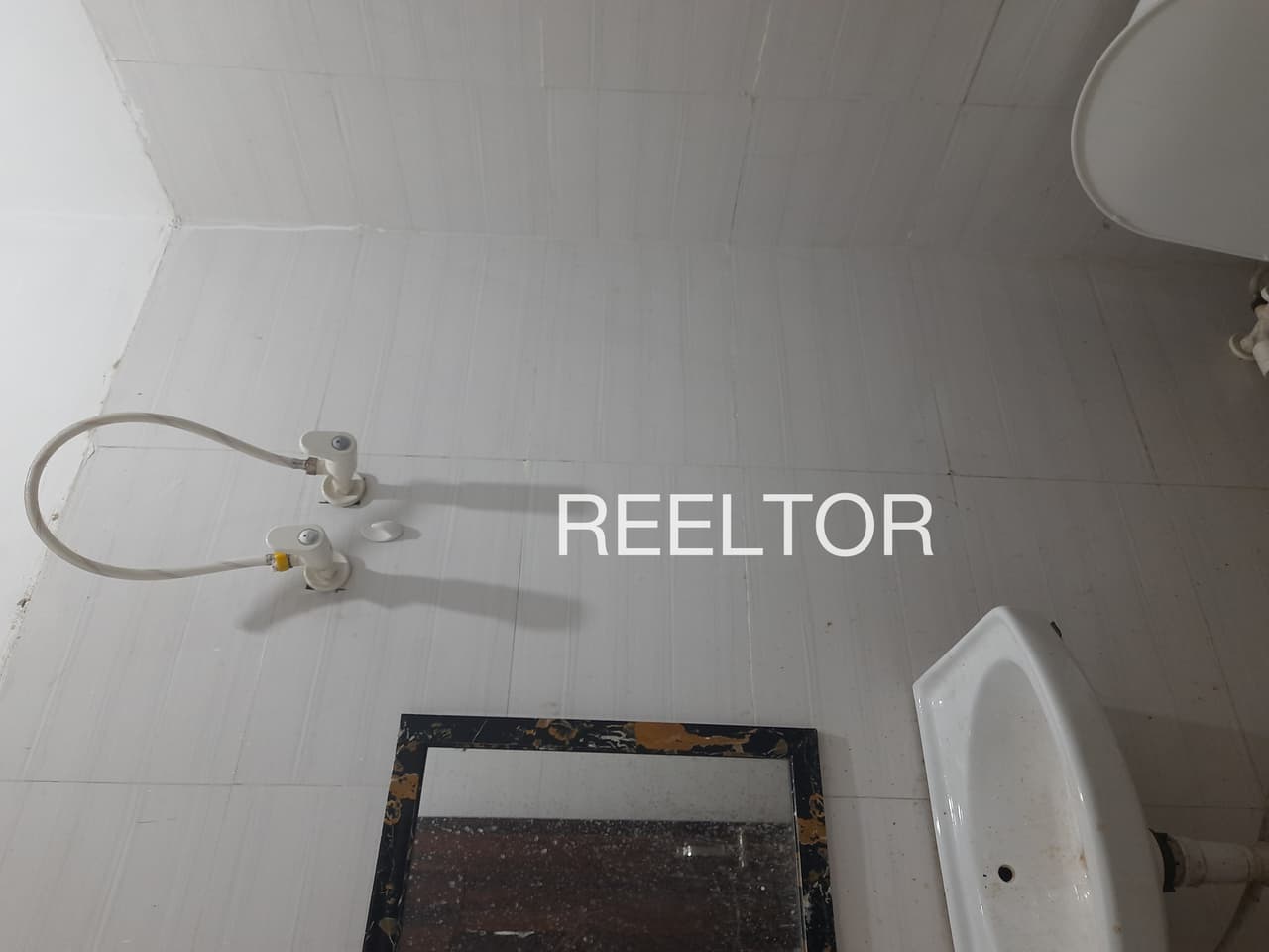 Pg For Sale In Orabiri Machh Kund