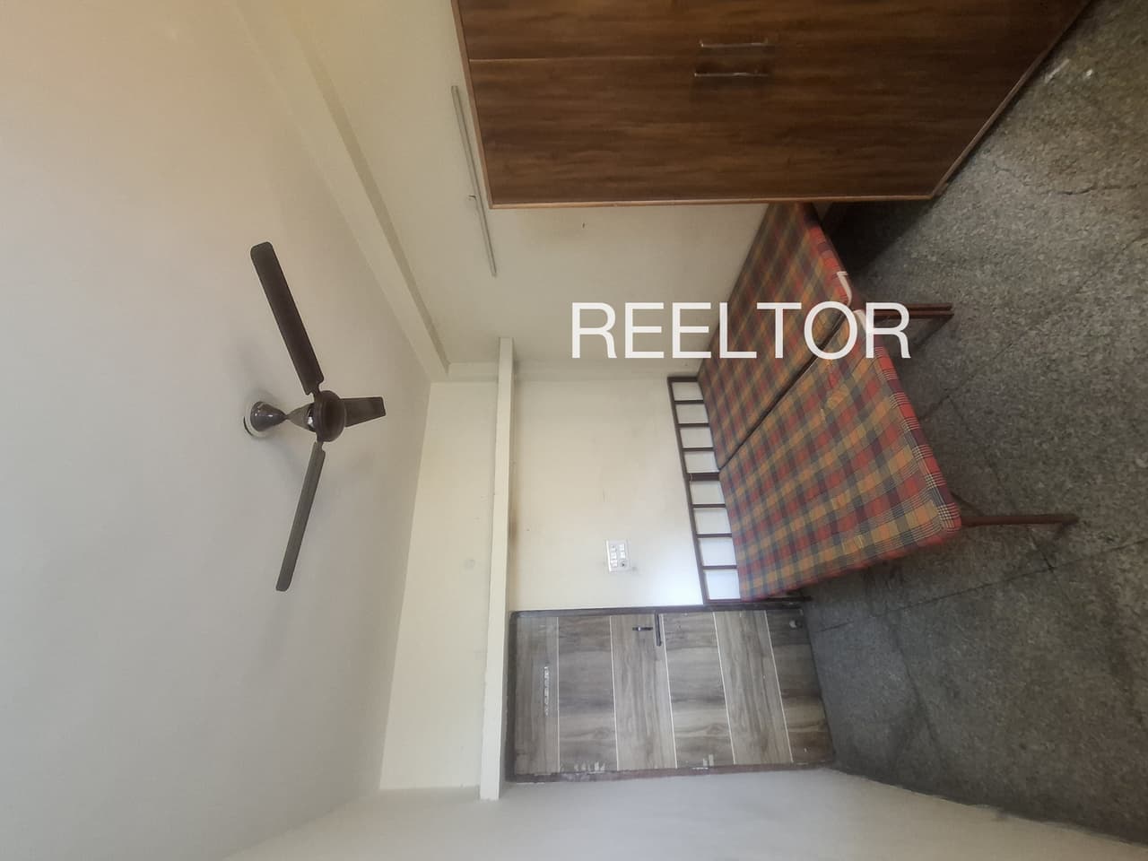 Pg For Sale In Maidan Garhi Saket