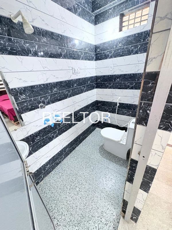 Pg For Sale In Panwariya Nateran