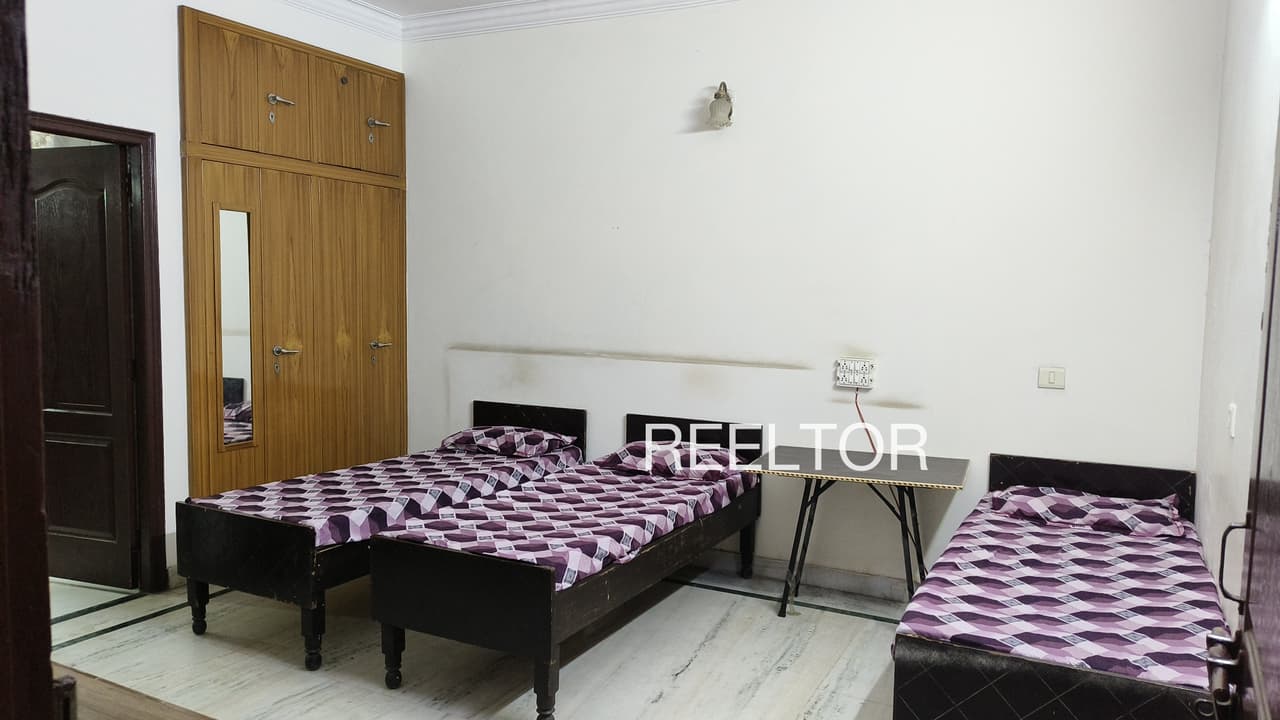 Pg For Sale In Iveli Kudavasal