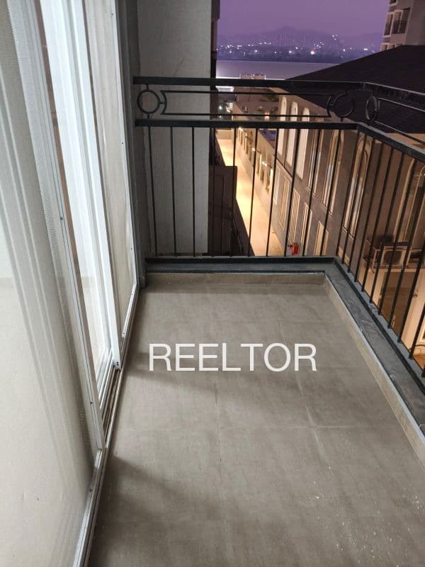 Pg For Sale In Tartola Kurkheda