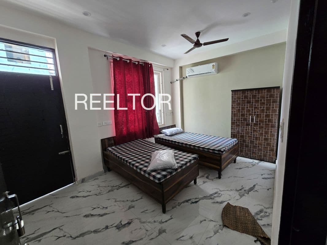 Pg For Sale In Sihari Baje Moradabad