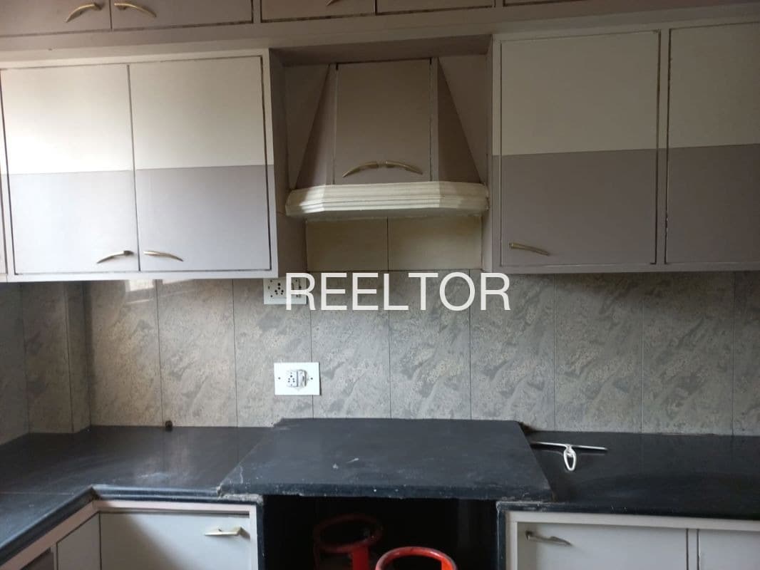 Pg For Sale In Wb5 Tandwa