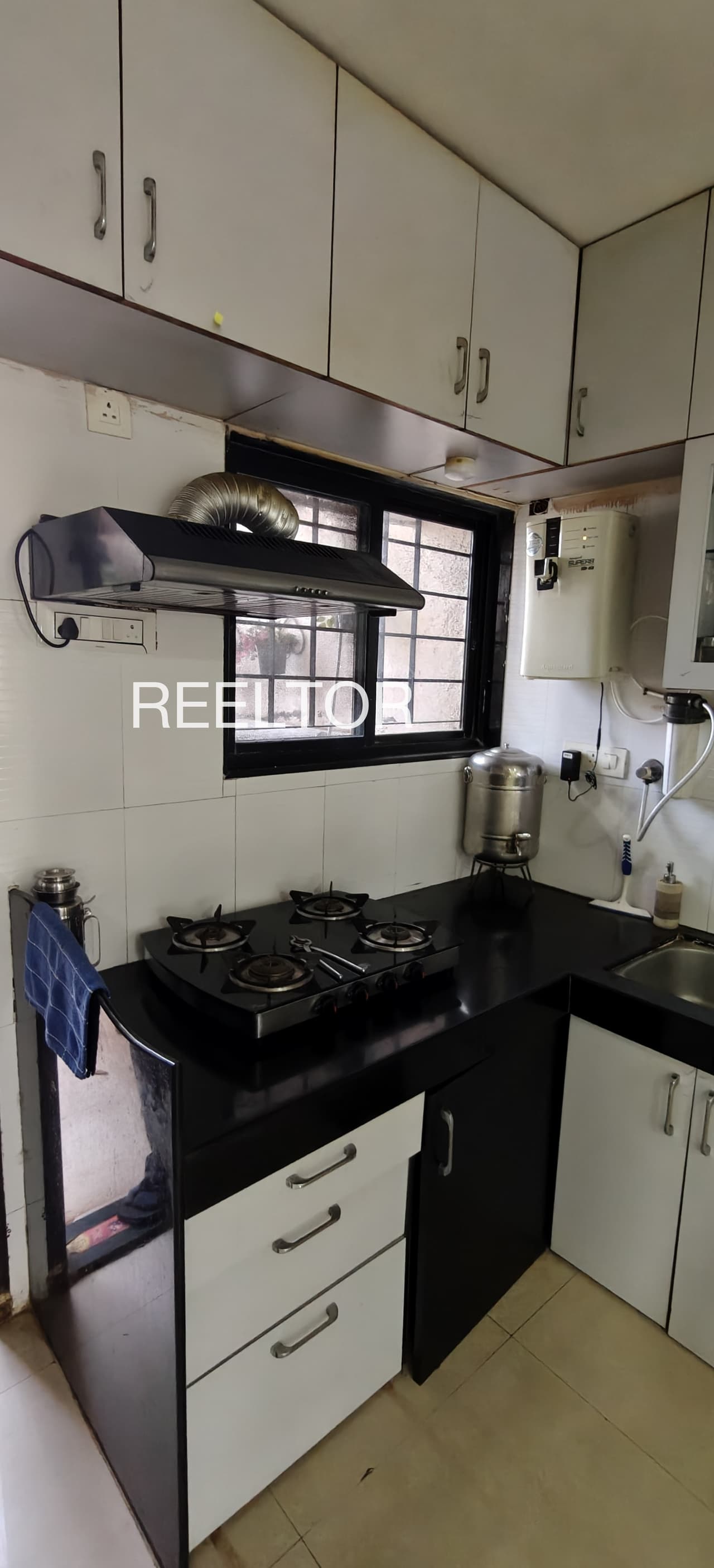 Pg For Sale In Alivoikkal Orathanadu