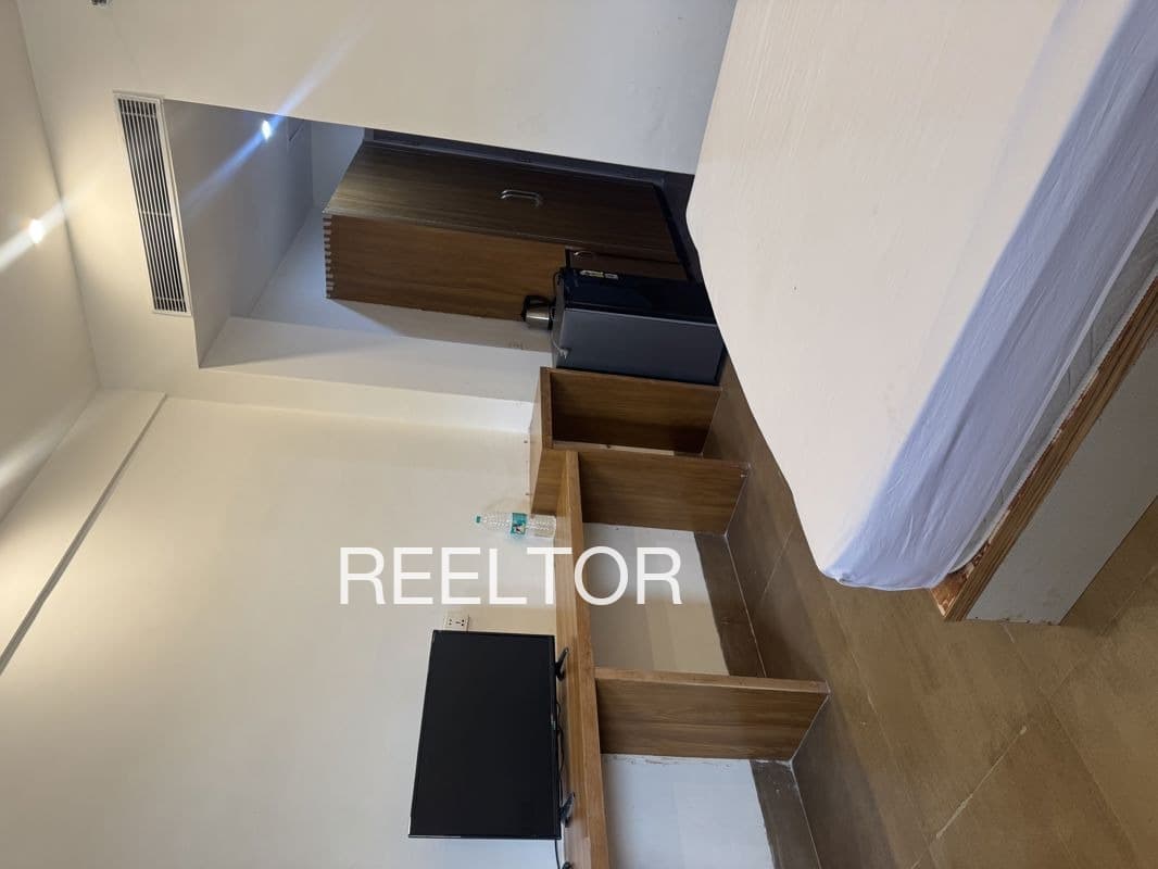 Pg For Sale In Balamatola Gondiya