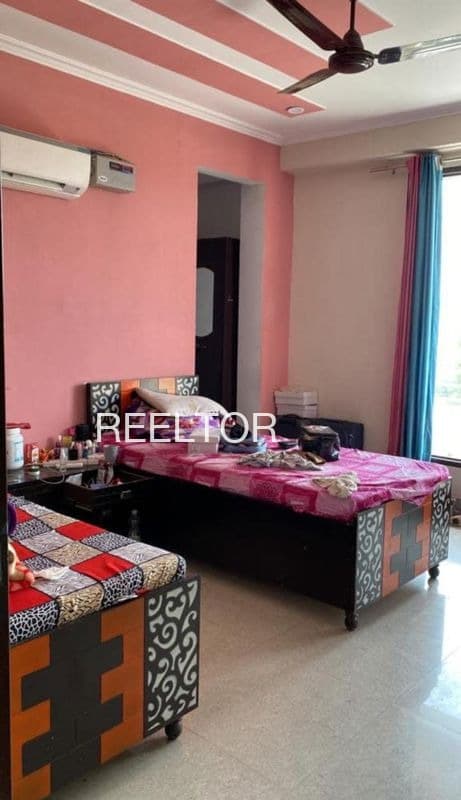 Pg For Sale In Sakhaunha Unchahara