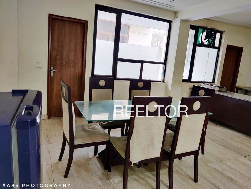 Pg For Sale In Shahpur Nandipet