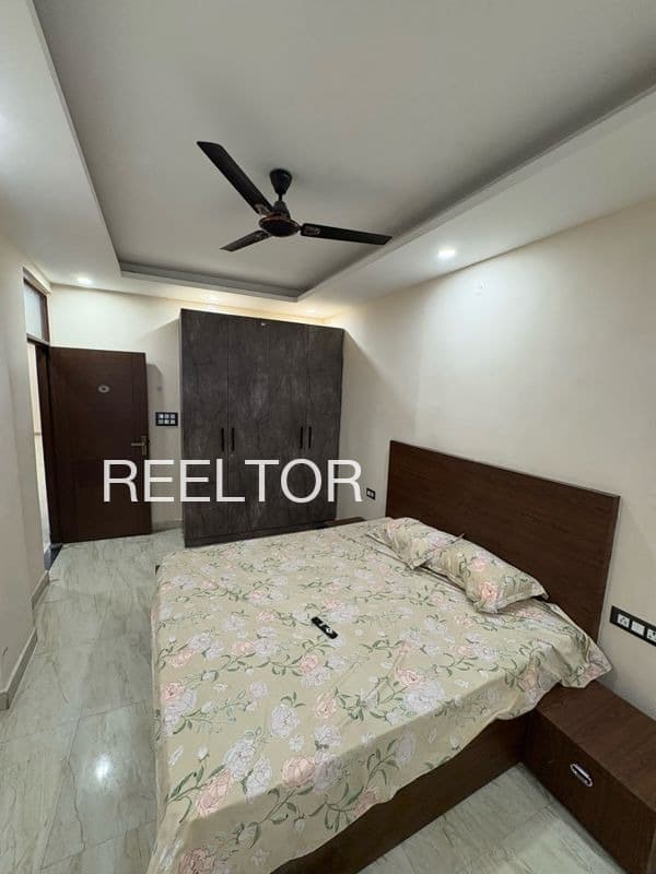 Pg For Sale In Srigiripalle Gajwel