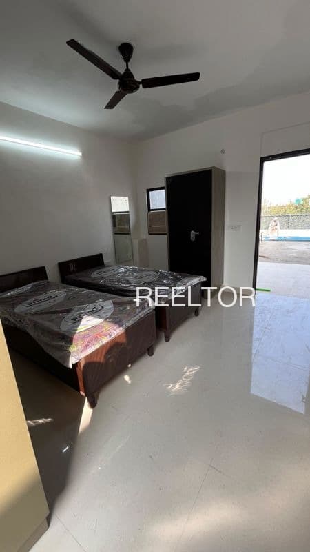 Pg For Sale In Tarkhani Kutiyana