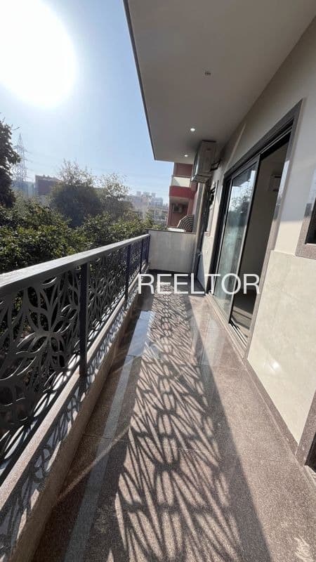 Pg For Sale In Ujara Maharajpur