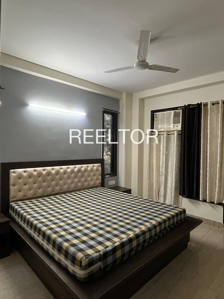 Pg For Sale In Maidan Garhi Saket