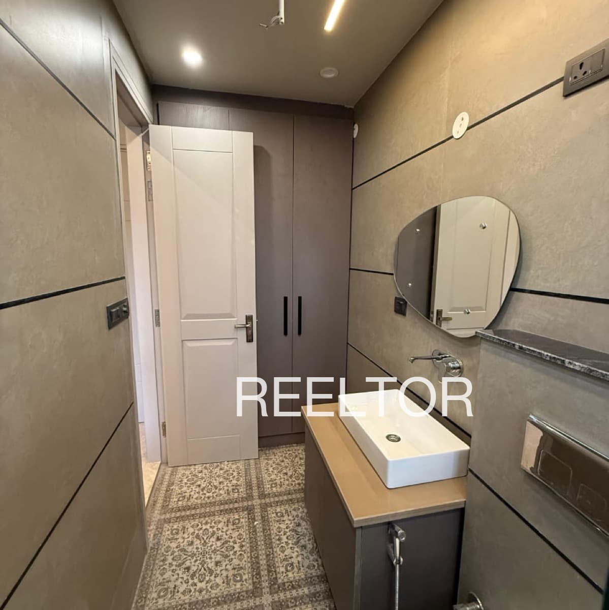 Pg For Sale In Bankanaganpur Chaurai