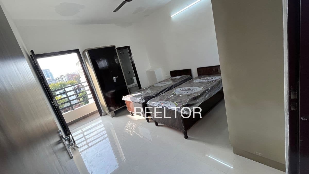 Pg For Sale In Ambathkar Nagar Gudiyatham