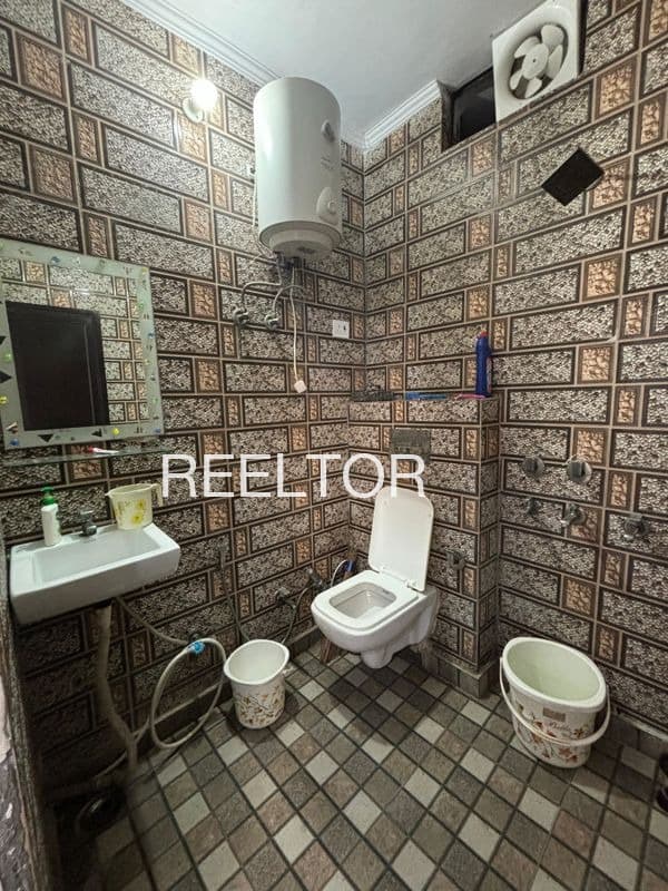 Pg For Sale In Orwa Kushalgarh