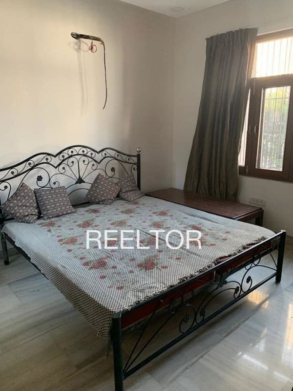 Pg For Sale In Nelliyadukkam Colony Hosdurg