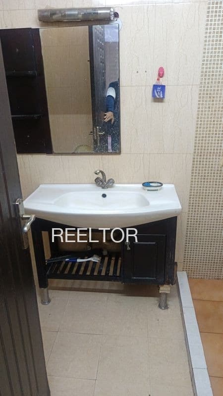 Pg For Sale In Pipalkheda Vidisha