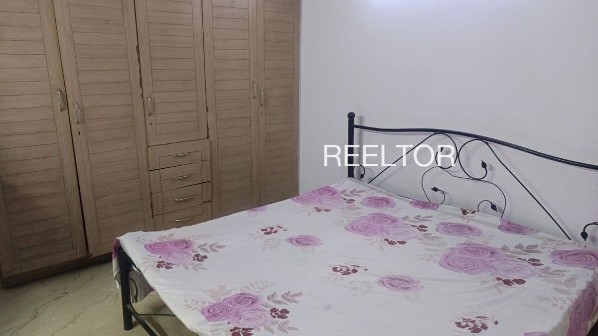 Pg For Sale In Pyareana Firozpur